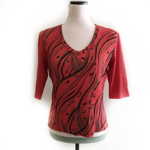 O.Y.B Top Size 3 Red/Black Sleeve 3/4 - Picture 1 of 6